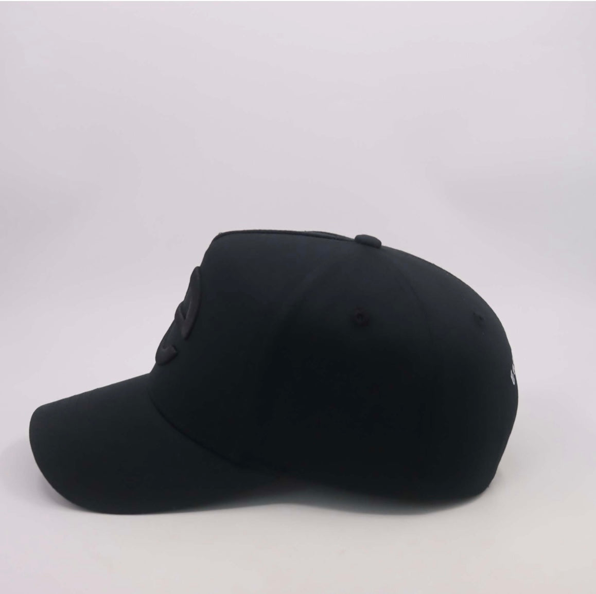 Black baseball cap