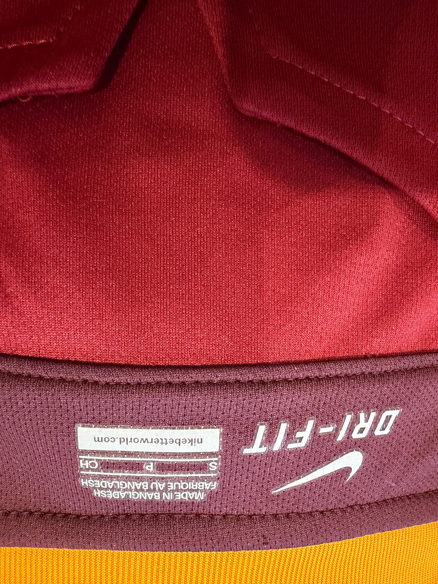 2014-15 AS Roma Home Jersey – Totti #10 | Nike Kit S