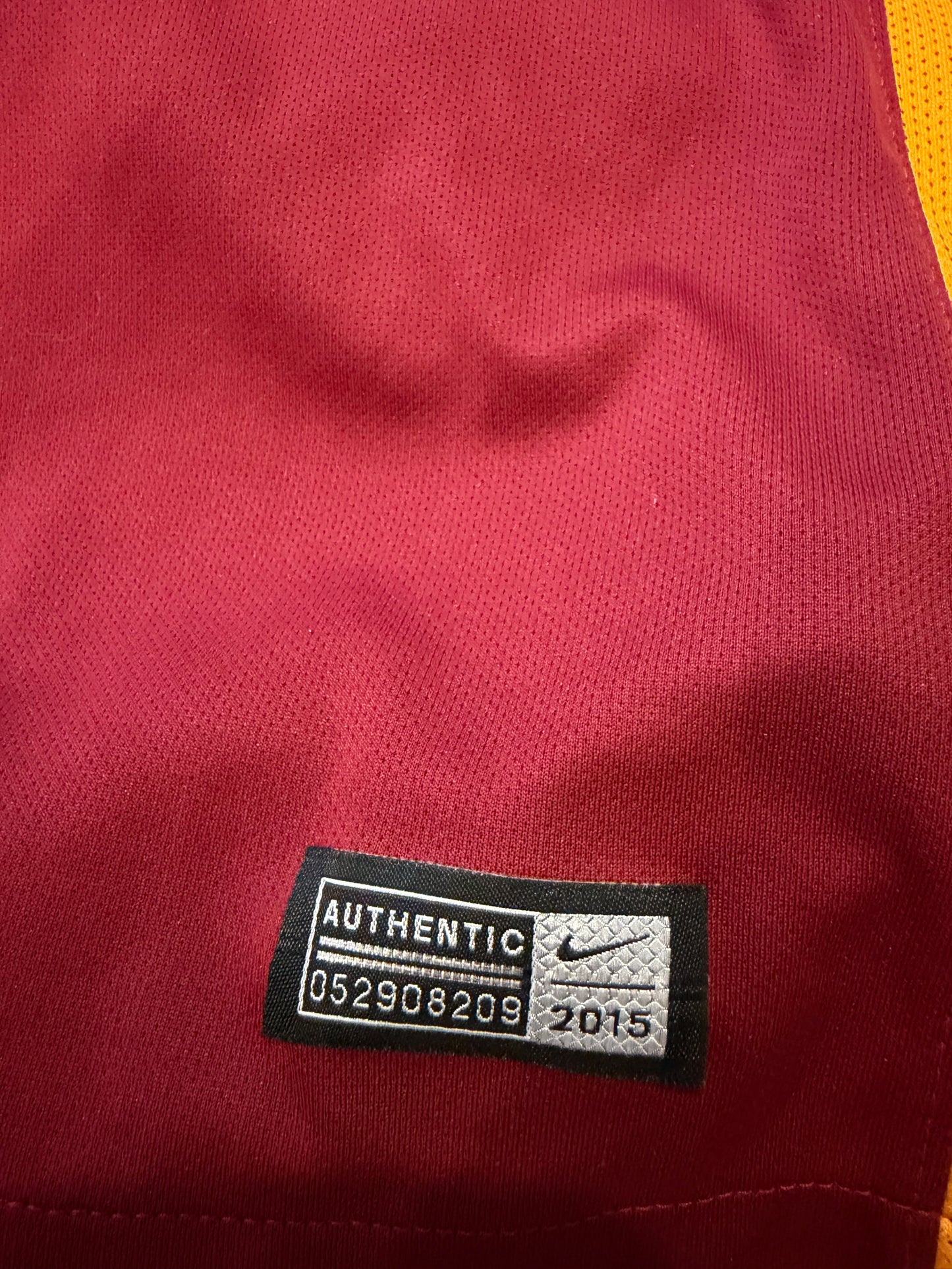 2014-15 AS Roma Home Jersey – Totti #10 | Nike Kit S