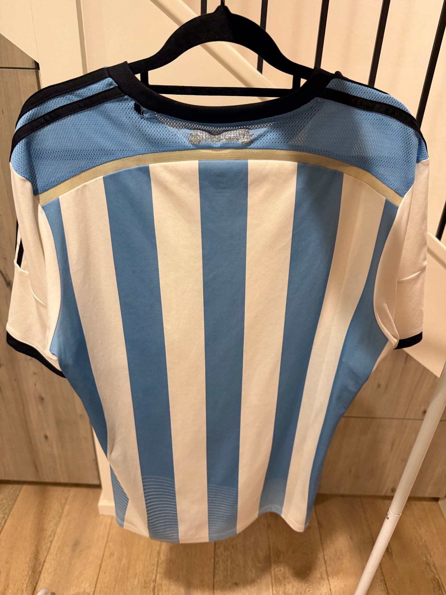 2013-15 Argentina adidas Home Shirt L